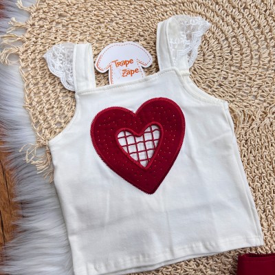 Conj. Regata em Lese Bordado Corações com Strass e Short Saia - Off White e Vermelho